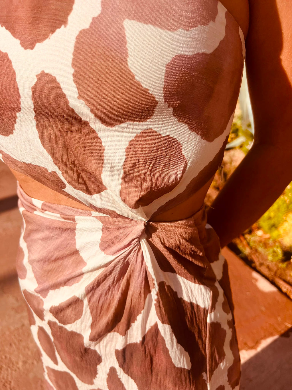 Robe Nawal